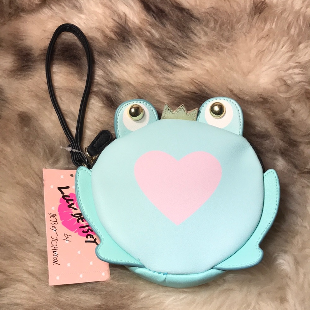NWT Betsey Johnson Frog Prince Wristlet